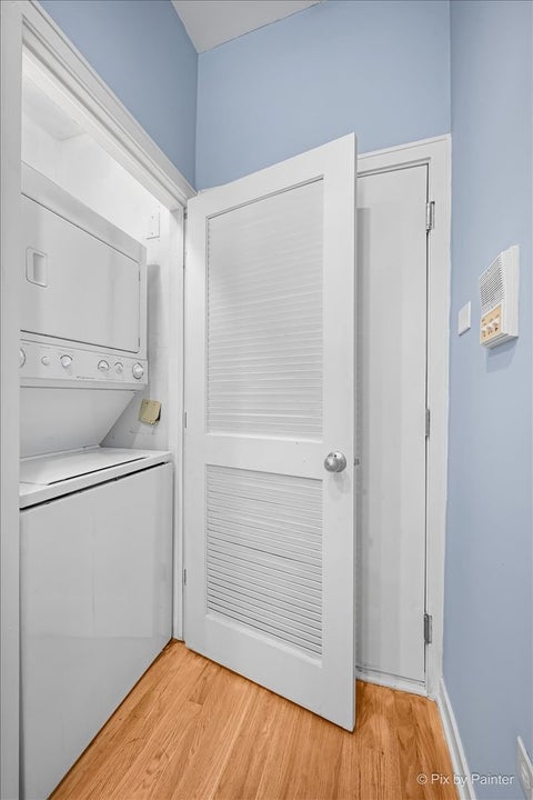 Tiny photo for 1347 N Greenview Avenue #1F, Chicago, IL 60642 (MLS # 12697497)