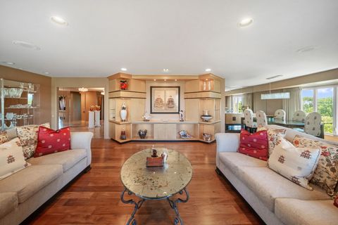 Tiny photo for 3810 Mission Hills Road #401, Northbrook, IL 60062 (MLS # 12683445)