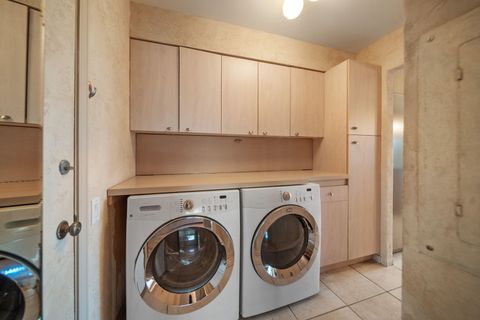 Tiny photo for 3810 Mission Hills Road #401, Northbrook, IL 60062 (MLS # 12683445)