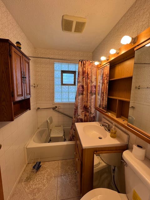 Tiny photo for 4501 S Lawler Avenue, Chicago, IL 60638 (MLS # 12707859)