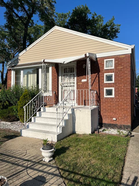 Tiny photo for 4501 S Lawler Avenue, Chicago, IL 60638 (MLS # 12707859)