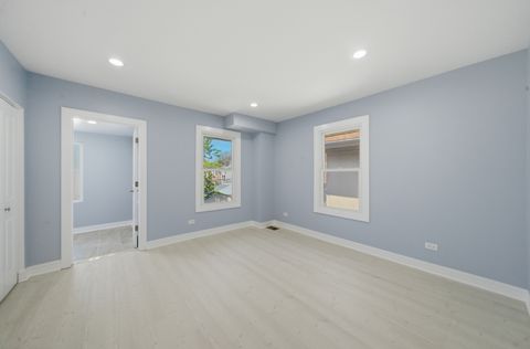 Tiny photo for 4840 N Lawndale Avenue, Chicago, IL 60625 (MLS # 12632479)