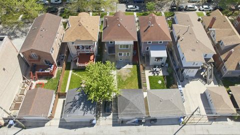 Tiny photo for 4840 N Lawndale Avenue, Chicago, IL 60625 (MLS # 12632479)