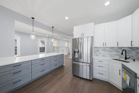 Tiny photo for 4840 N Lawndale Avenue, Chicago, IL 60625 (MLS # 12632479)