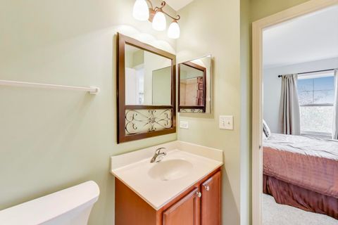 Tiny photo for 934 Tuscany Drive, Streamwood, IL 60107 (MLS # 12536122)