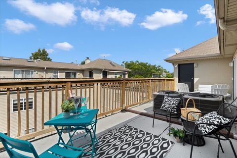 Tiny photo for 1816 N Rockwell Street #C, Chicago, IL 60647 (MLS # 12462897)