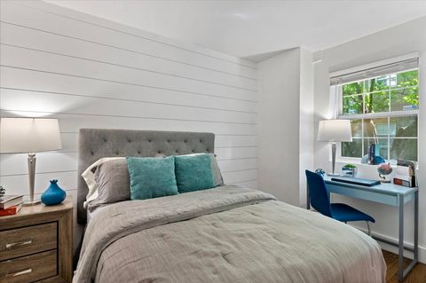 Tiny photo for 1816 N Rockwell Street #C, Chicago, IL 60647 (MLS # 12462897)