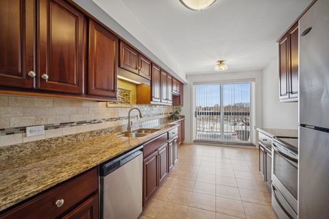 Tiny photo for 1695 2nd Street #402, Highland Park, IL 60035 (MLS # 12539985)