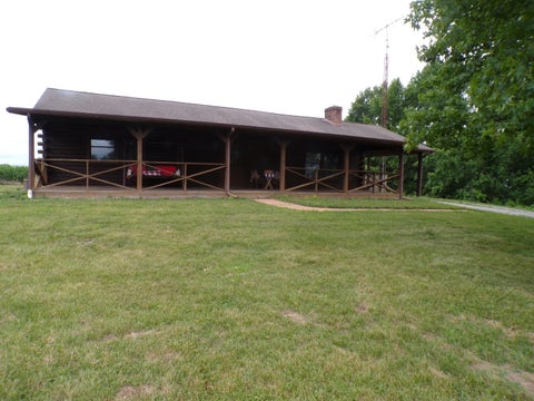 Tiny photo for 3632 State Route 13/127 Route, Pinckneyville, IL 62274 (MLS # 12693176)
