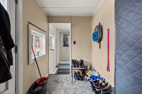 Tiny photo for 915 Dawes Avenue, Joliet, IL 60435 (MLS # 12535725)