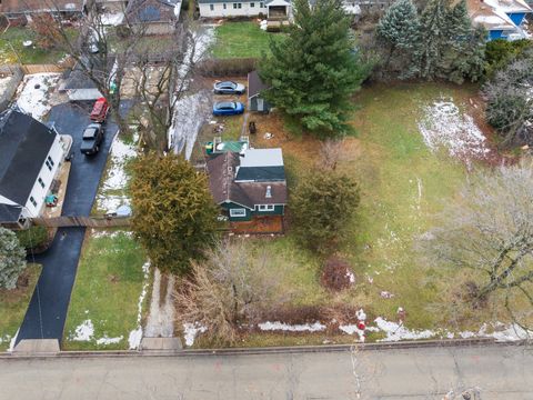 Tiny photo for 915 Dawes Avenue, Joliet, IL 60435 (MLS # 12535725)