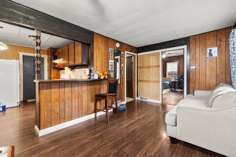 Tiny photo for 915 Dawes Avenue, Joliet, IL 60435 (MLS # 12535725)