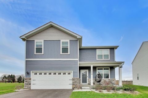 Photo of 1566 Dublin Drive, Pingree Grove, IL 60140 (MLS # 12613295)