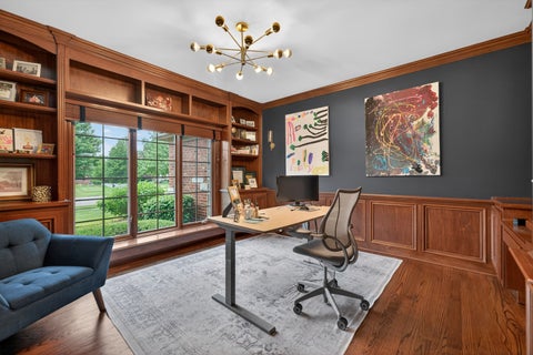 Tiny photo for 39W696 Henry David Thoreau Place, St. Charles, IL 60175 (MLS # 12663953)
