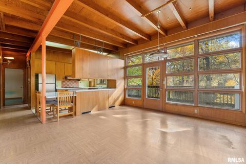 Tiny photo for 2575 33RD Street, Moline, IL 61265 (MLS # QC4269150)