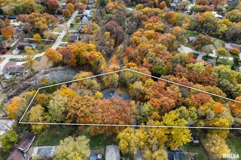 Tiny photo for 2575 33RD Street, Moline, IL 61265 (MLS # QC4269150)