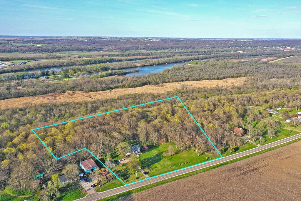 Photo for 2131 N 2653rd Road, Marseilles, IL 61341 (MLS # 12349174)