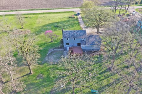 Tiny photo for 2131 N 2653rd Road, Marseilles, IL 61341 (MLS # 12349174)