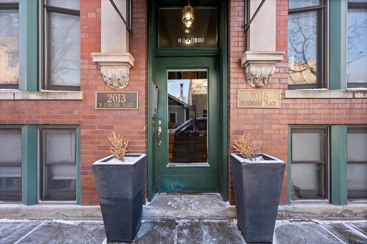 2013 W Concord Place C