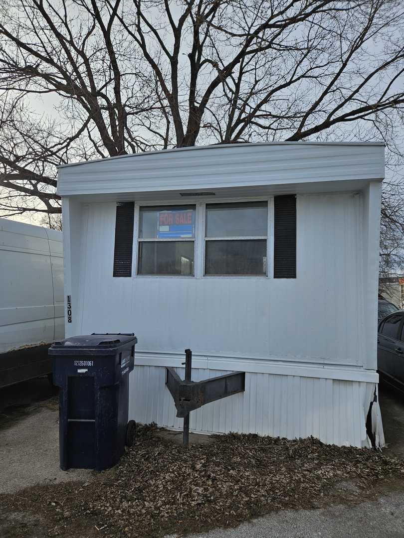 8800 S HARLEM Avenue 1308