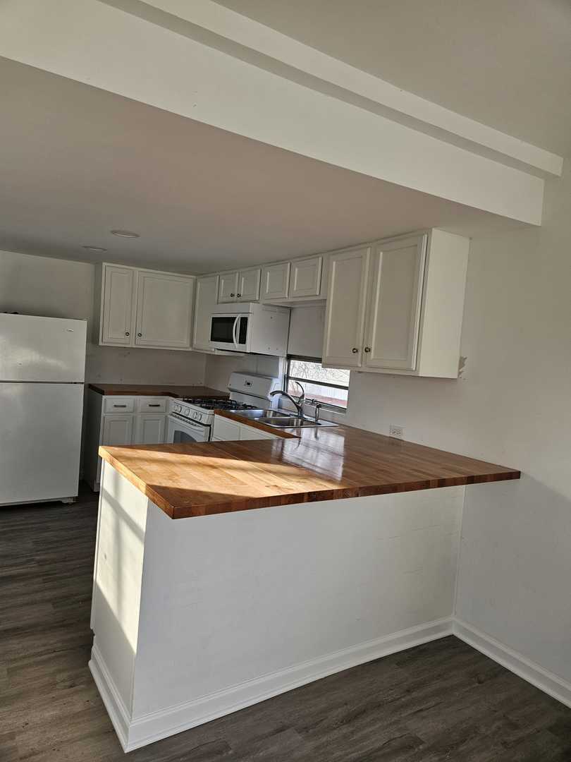 8800 S HARLEM Avenue 1308