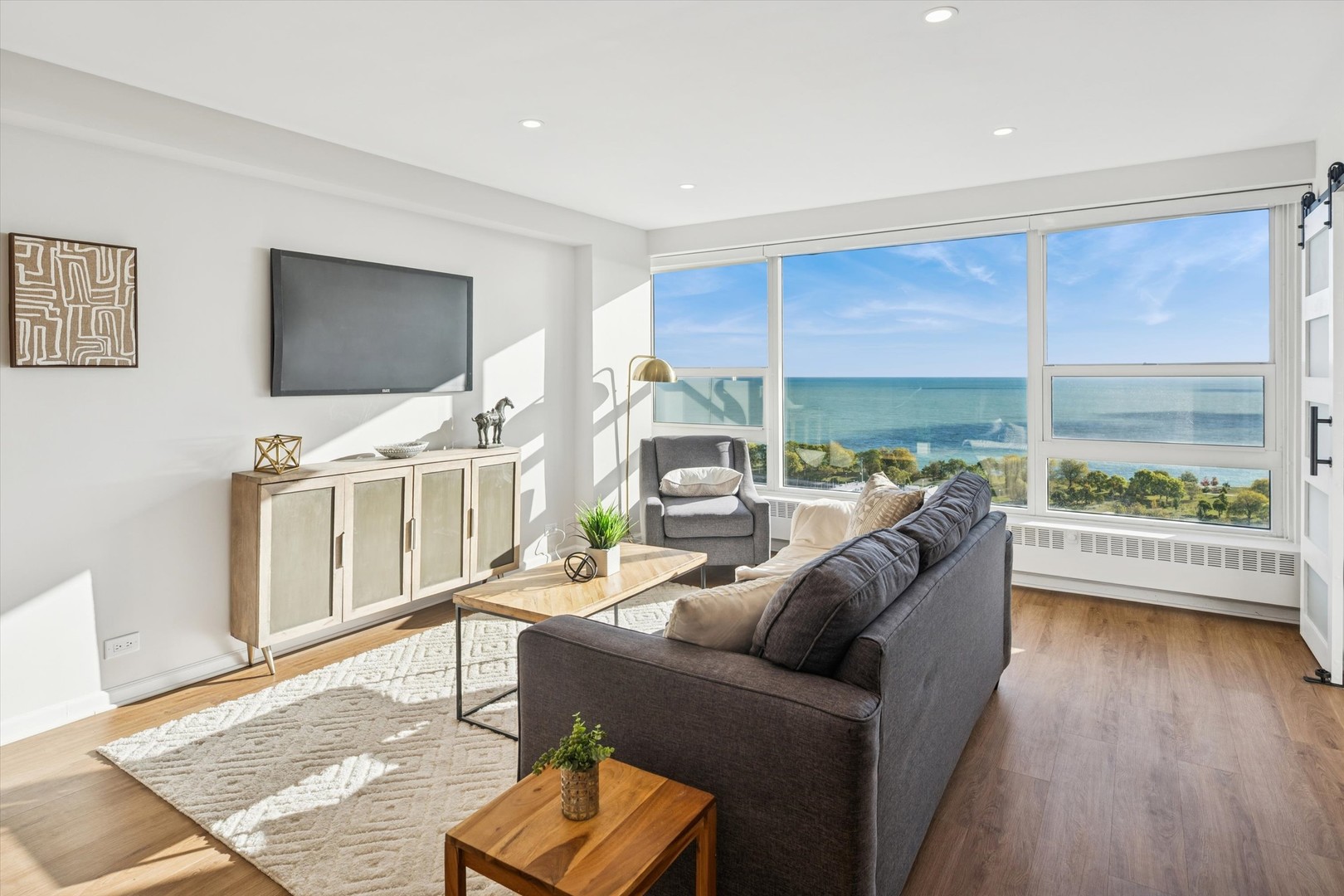 3180 N LAKE SHORE Drive 19D