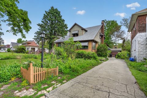 Photo of 11427 S Longwood Drive, Chicago, IL 60643 (MLS # 12643237)