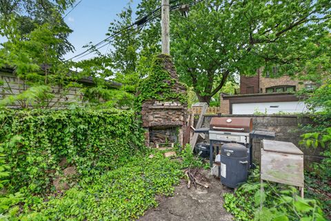 Tiny photo for 11427 S Longwood Drive, Chicago, IL 60643 (MLS # 12643237)