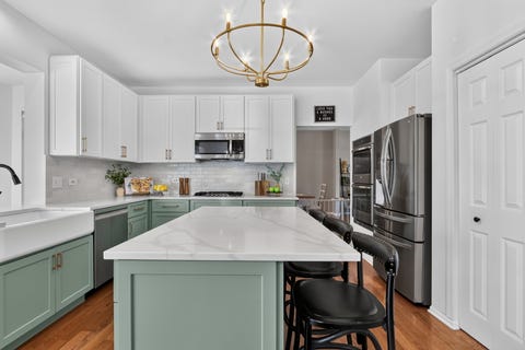 Tiny photo for 479 Nuthatch Way, Lindenhurst, IL 60046 (MLS # 12718388)