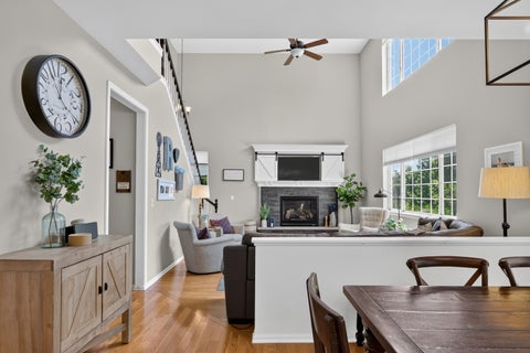 Tiny photo for 479 Nuthatch Way, Lindenhurst, IL 60046 (MLS # 12718388)