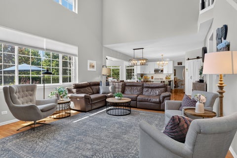 Tiny photo for 479 Nuthatch Way, Lindenhurst, IL 60046 (MLS # 12718388)