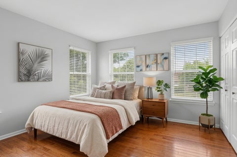 Tiny photo for 479 Nuthatch Way, Lindenhurst, IL 60046 (MLS # 12718388)