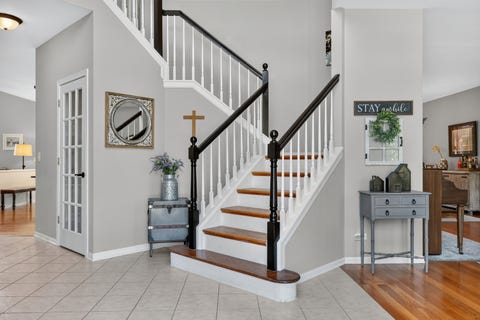 Tiny photo for 479 Nuthatch Way, Lindenhurst, IL 60046 (MLS # 12718388)
