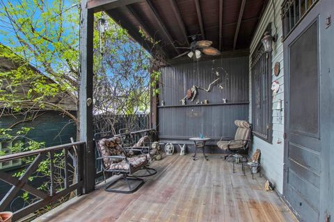 Tiny photo for 2244 N Maplewood Avenue, Chicago, IL 60647 (MLS # 12618609)