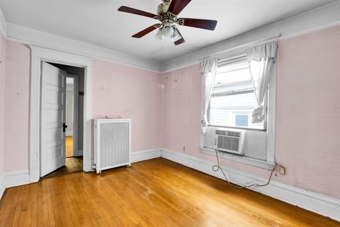 Tiny photo for 2244 N Maplewood Avenue, Chicago, IL 60647 (MLS # 12618609)