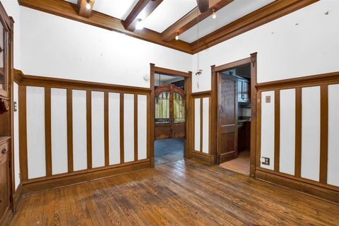 Tiny photo for 2244 N Maplewood Avenue, Chicago, IL 60647 (MLS # 12618609)