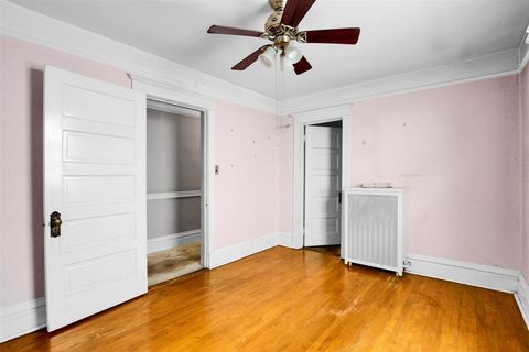 Tiny photo for 2244 N Maplewood Avenue, Chicago, IL 60647 (MLS # 12618609)