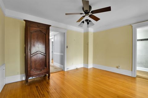 Tiny photo for 2244 N Maplewood Avenue, Chicago, IL 60647 (MLS # 12618609)