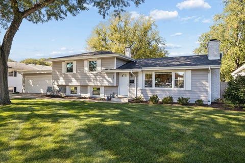Photo of 63 Elmwood Drive, Naperville, IL 60540 (MLS # 12796187)