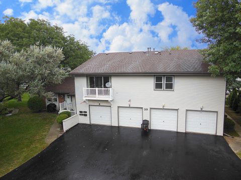 Photo of 319 Indiana Court #D, Bloomingdale, IL 60108 (MLS # 12462038)