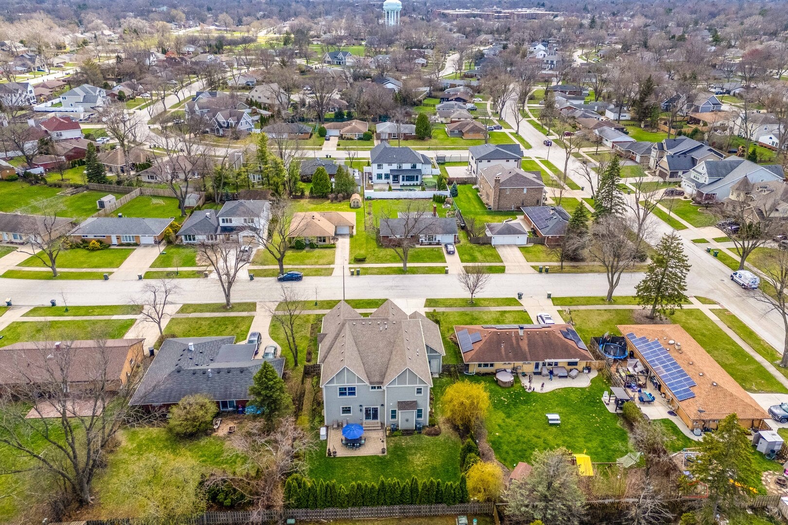 Arlington Heights, Illinois, 60004, United States, 5 Bedrooms Bedrooms, ,5 BathroomsBathrooms,Residential,Active,2035101
