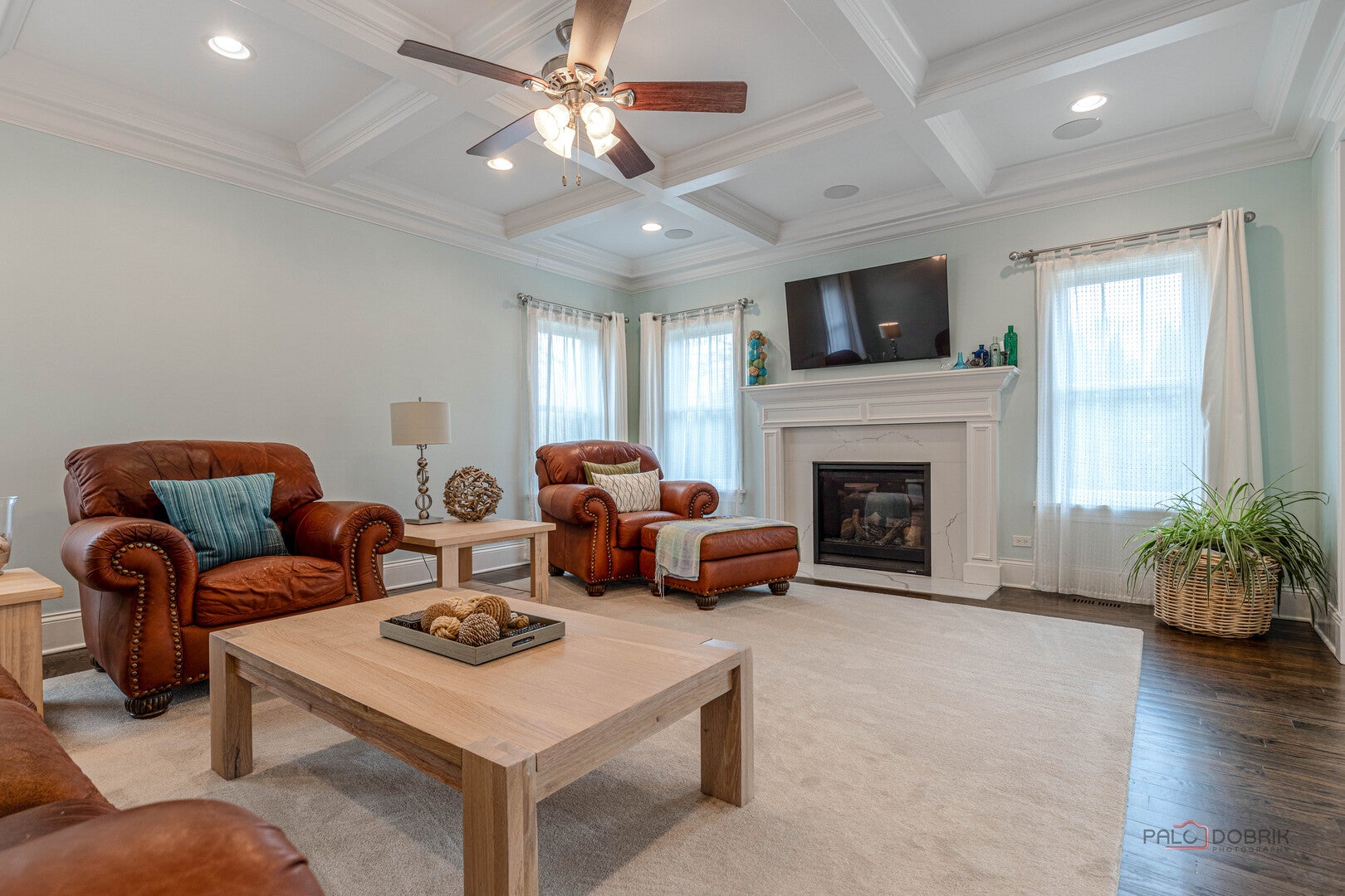 Arlington Heights, Illinois, 60004, United States, 5 Bedrooms Bedrooms, ,5 BathroomsBathrooms,Residential,Active,2035101
