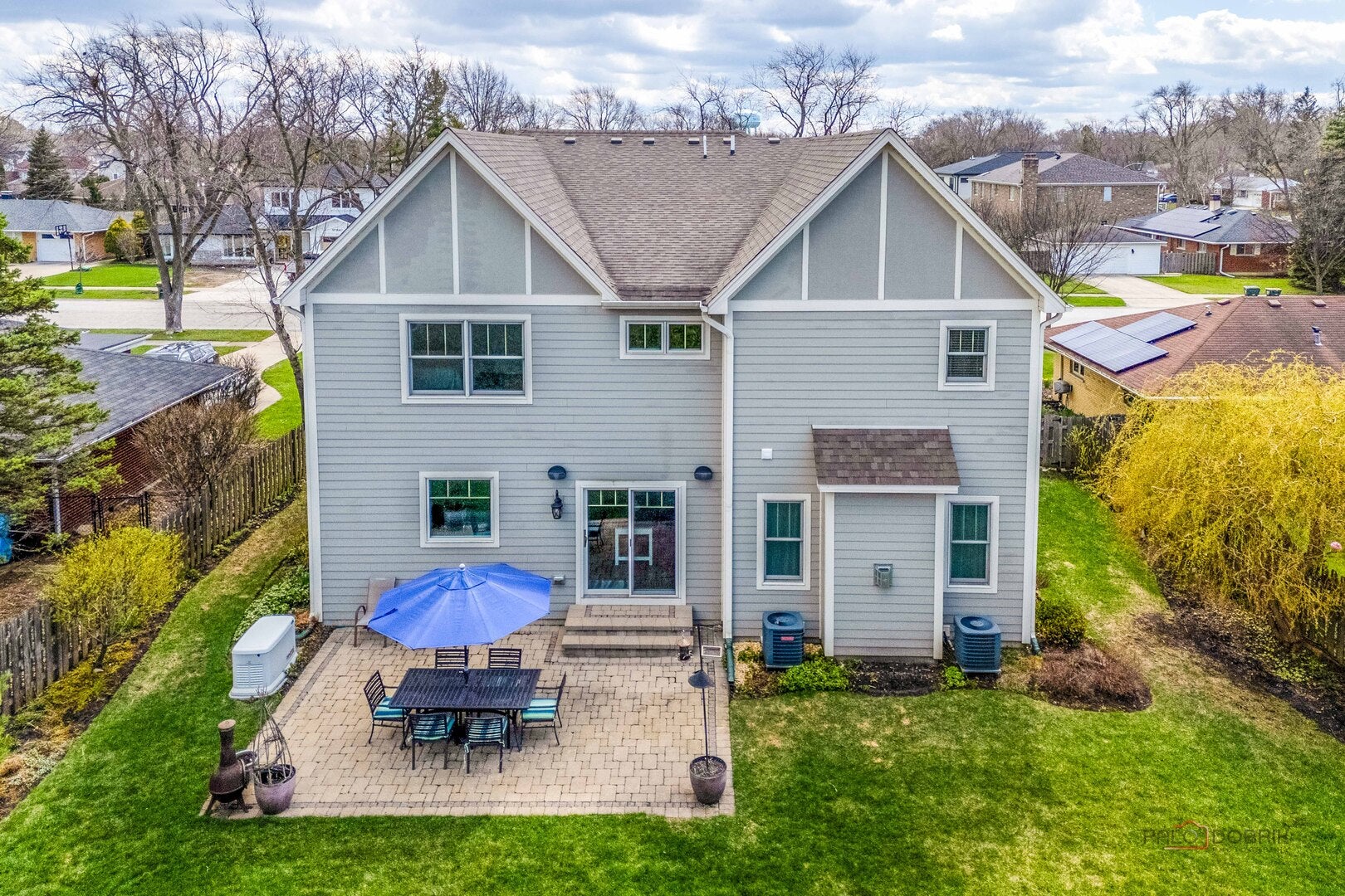 Arlington Heights, Illinois, 60004, United States, 5 Bedrooms Bedrooms, ,5 BathroomsBathrooms,Residential,Active,2035101