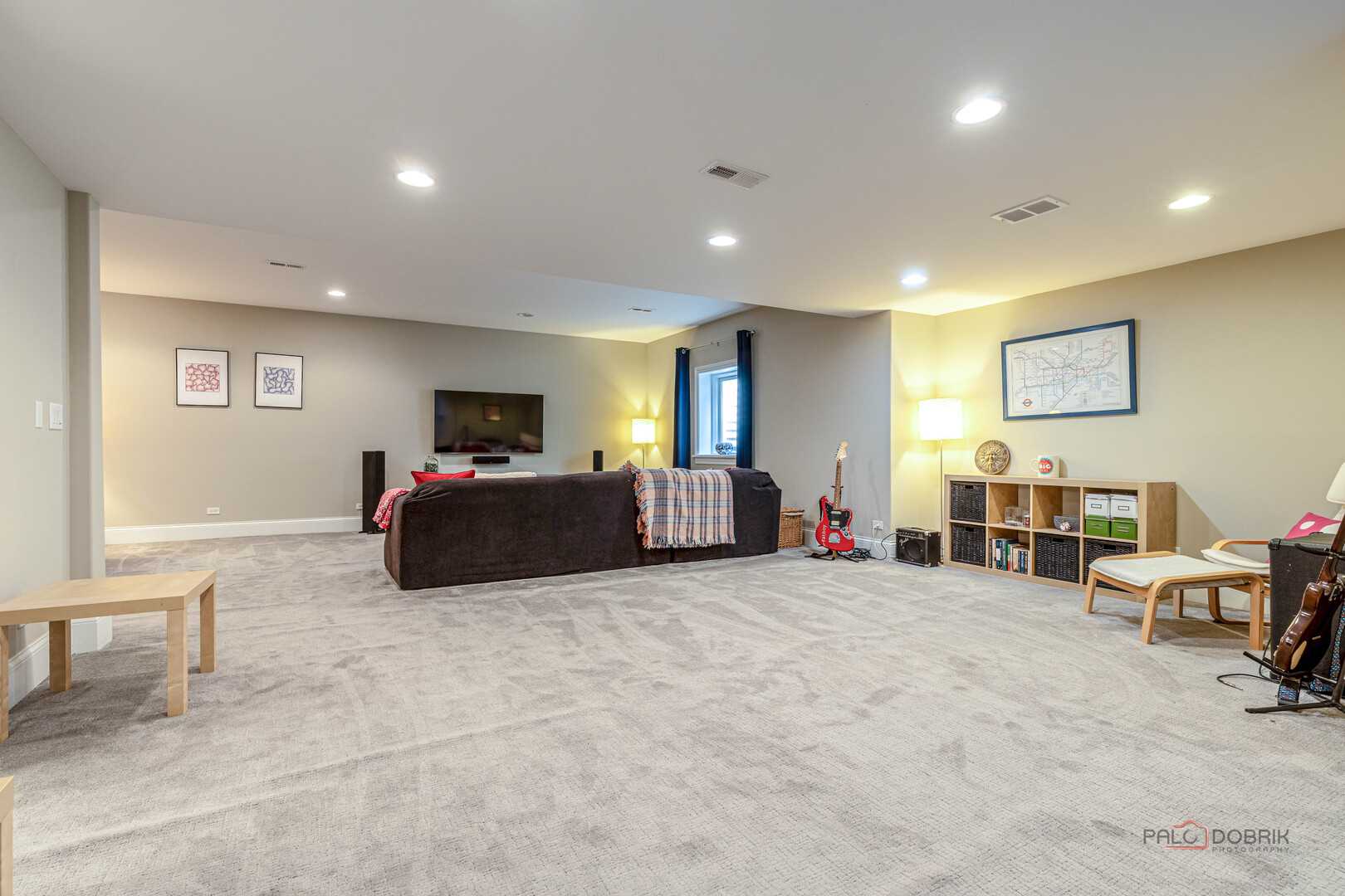 Arlington Heights, Illinois, 60004, United States, 5 Bedrooms Bedrooms, ,5 BathroomsBathrooms,Residential,Active,2035101