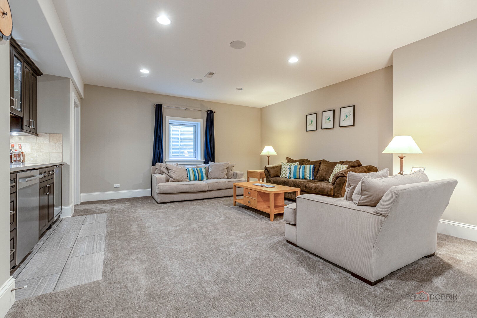 Arlington Heights, Illinois, 60004, United States, 5 Bedrooms Bedrooms, ,5 BathroomsBathrooms,Residential,Active,2035101