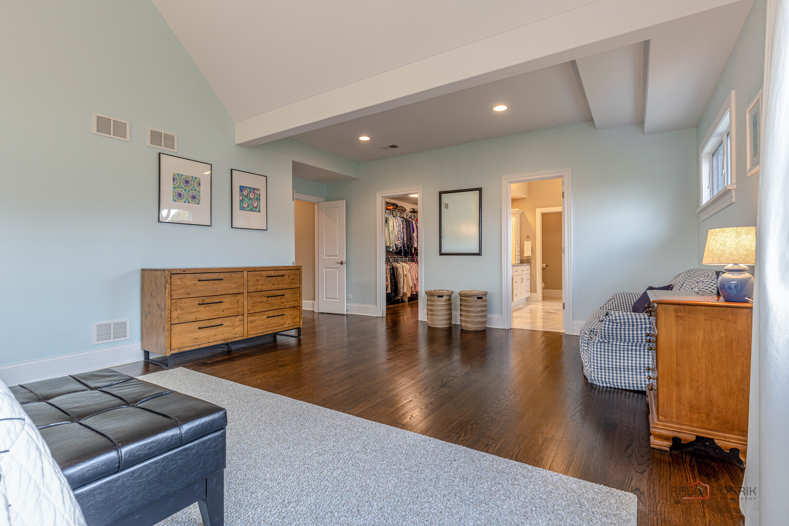 Arlington Heights, Illinois, 60004, United States, 5 Bedrooms Bedrooms, ,5 BathroomsBathrooms,Residential,Active,2035101