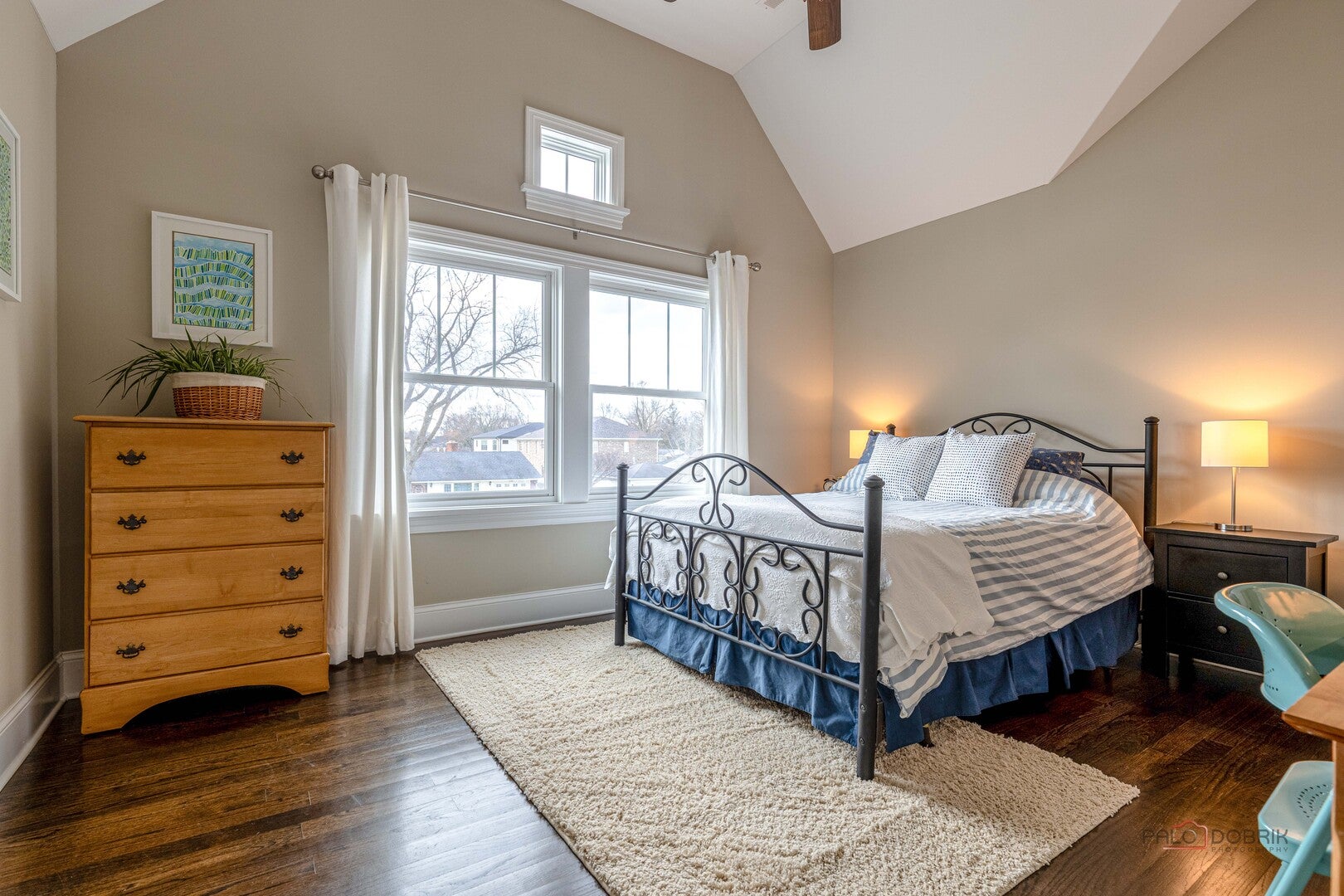 Arlington Heights, Illinois, 60004, United States, 5 Bedrooms Bedrooms, ,5 BathroomsBathrooms,Residential,Active,2035101