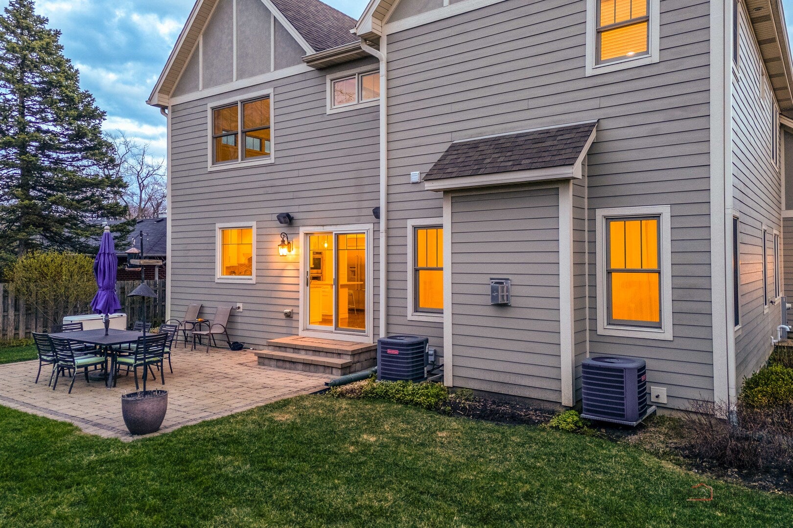 Arlington Heights, Illinois, 60004, United States, 5 Bedrooms Bedrooms, ,5 BathroomsBathrooms,Residential,Active,2035101