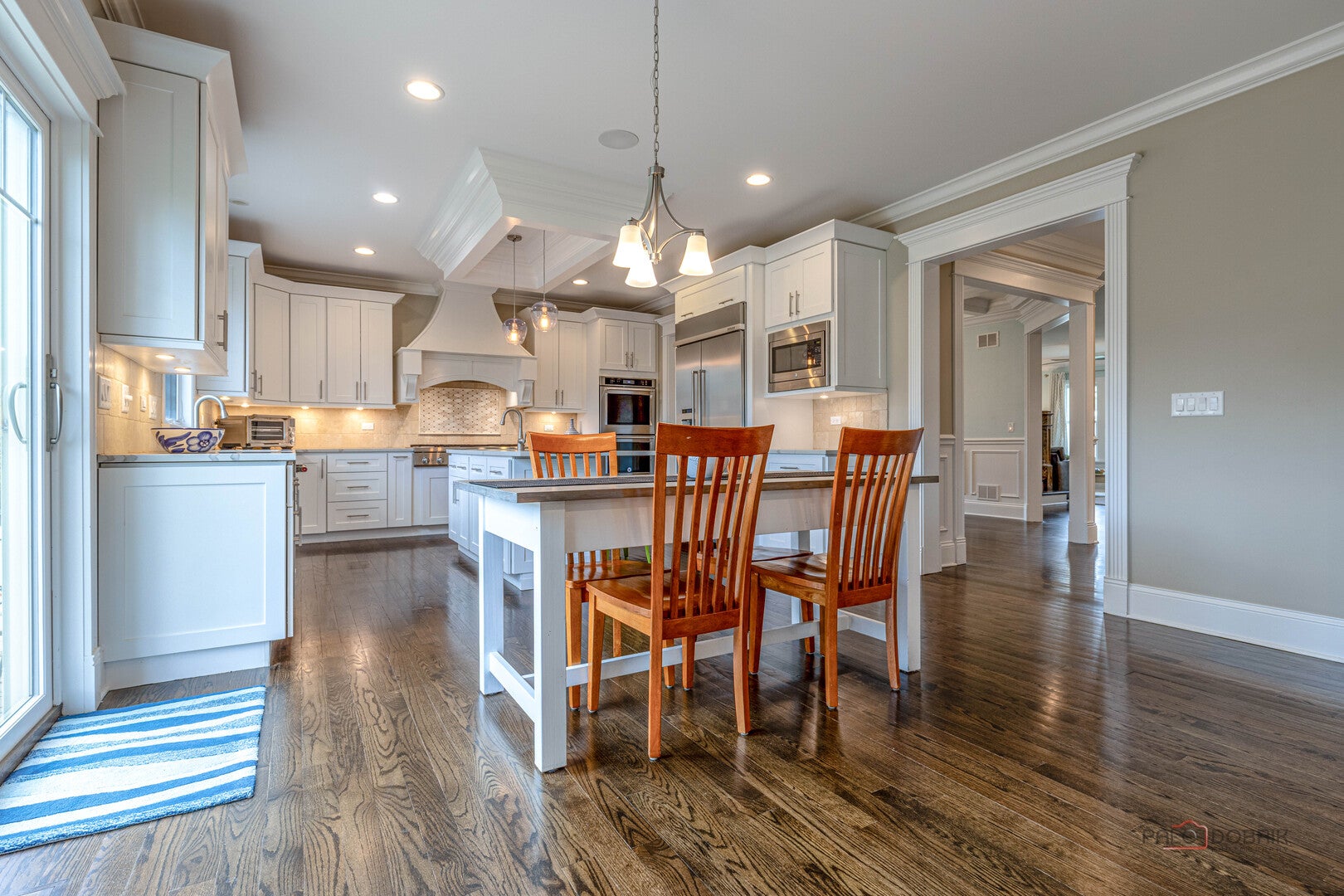 Arlington Heights, Illinois, 60004, United States, 5 Bedrooms Bedrooms, ,5 BathroomsBathrooms,Residential,Active,2035101