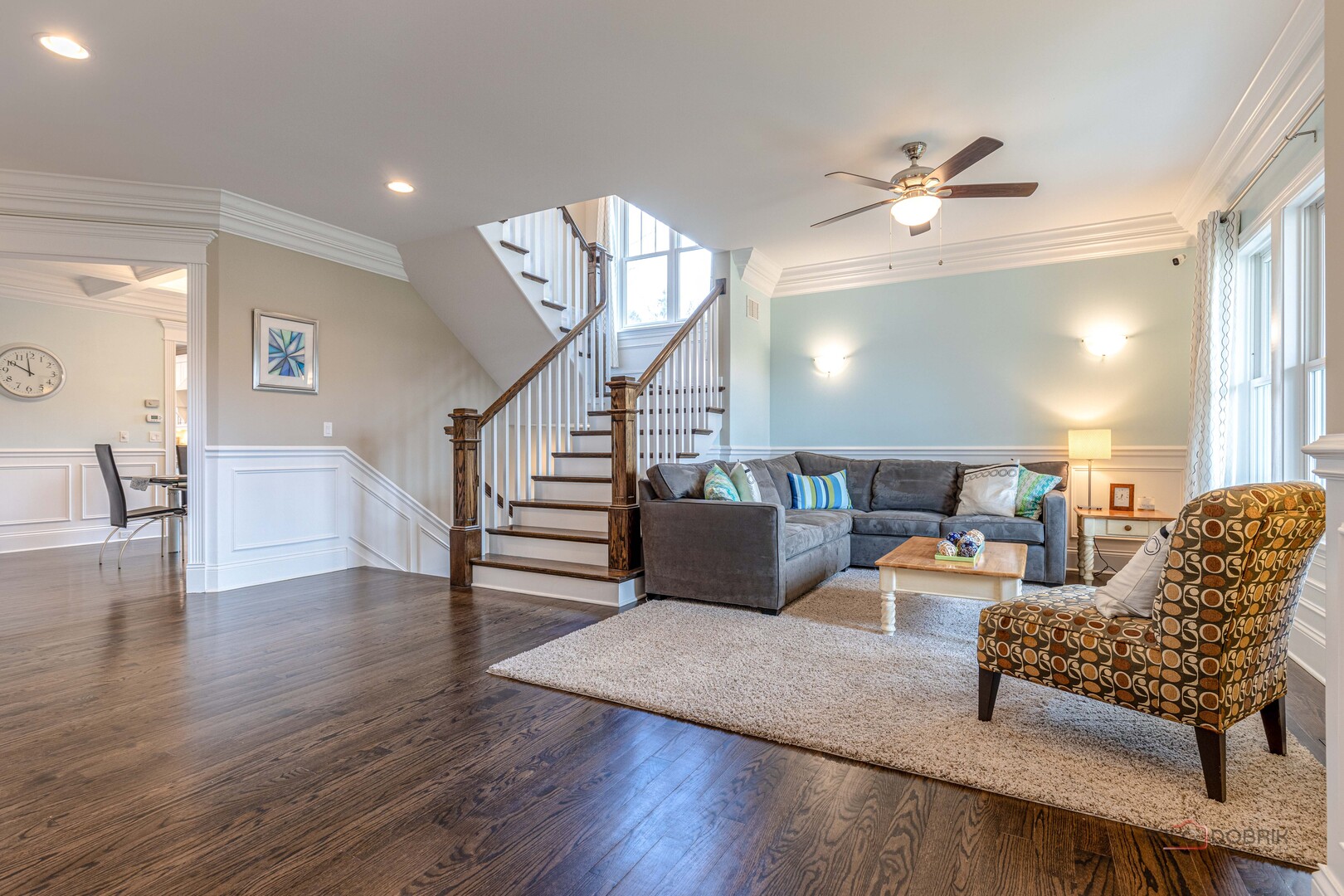 1849 N Chestnut Avenue